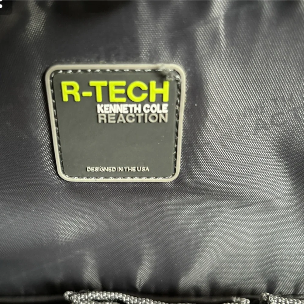 Kenneth Cole Reaction EZ-Scan Computer/Messenger‎ Bag-Checkpoint Friendly Design
